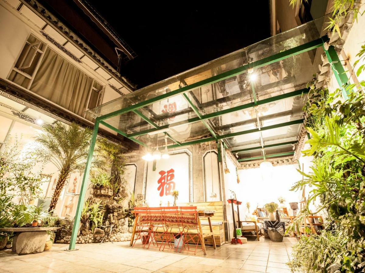 Early Spring Hotel ต้าหลี่ ภายนอก รูปภาพ