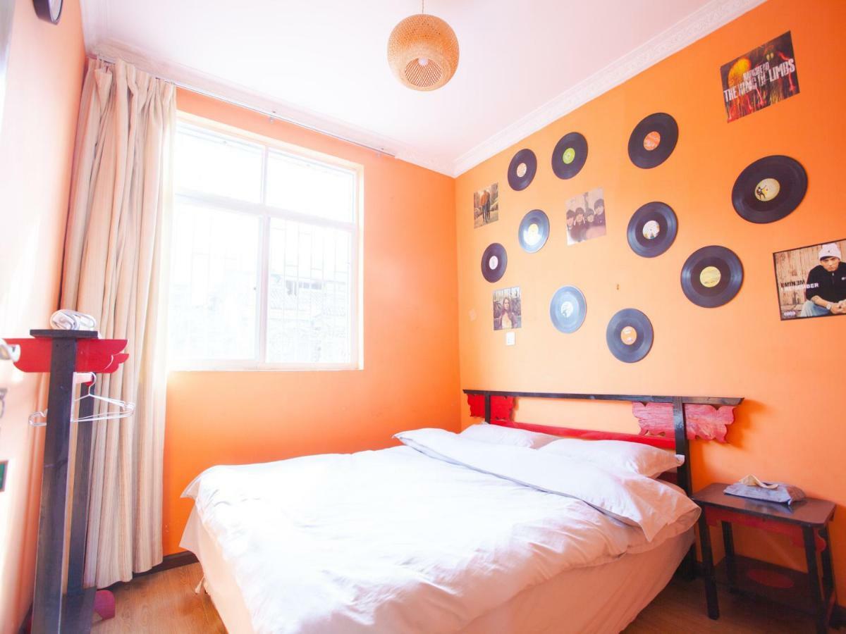 Early Spring Hotel ต้าหลี่ ภายนอก รูปภาพ