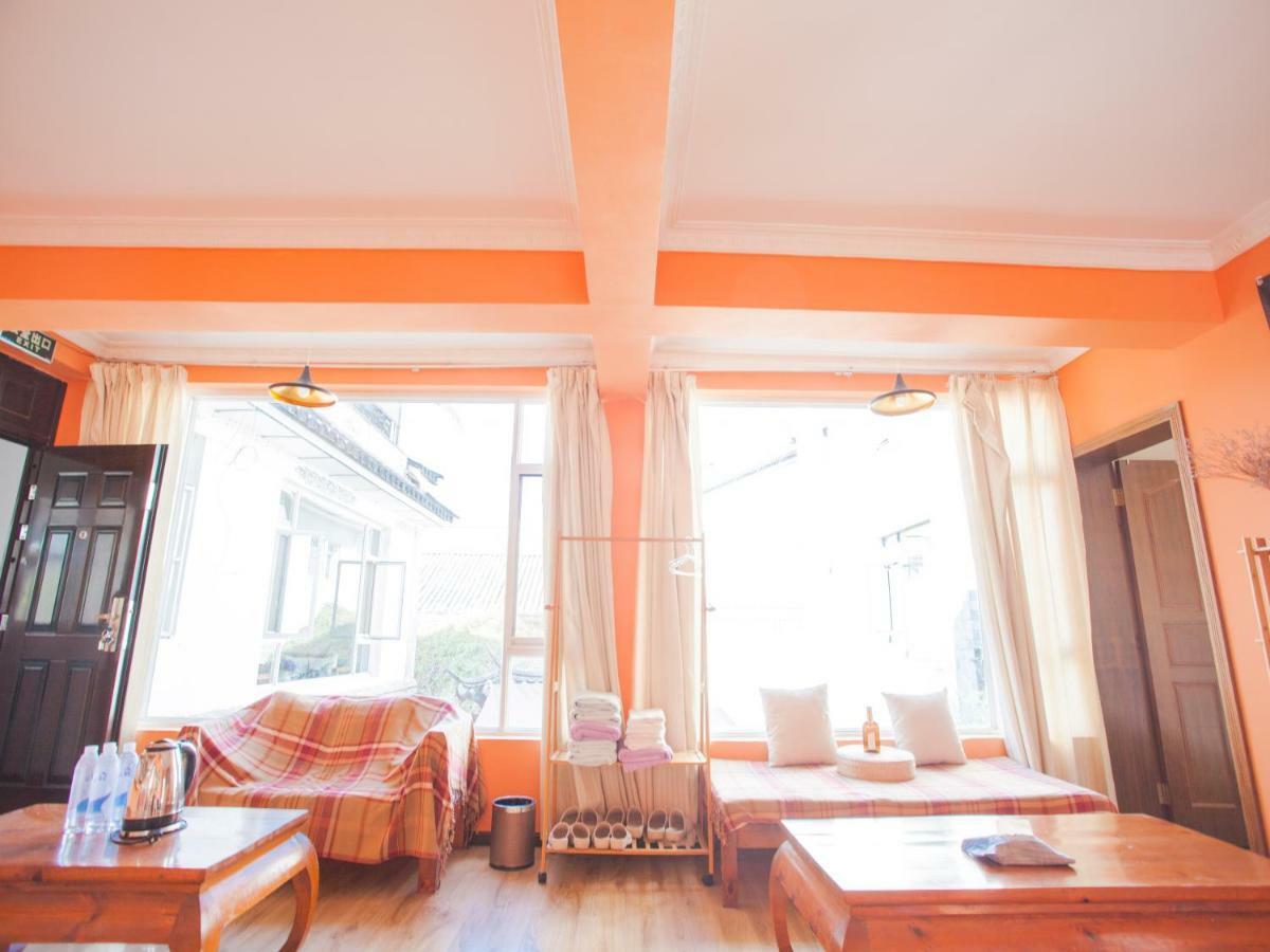 Early Spring Hotel ต้าหลี่ ภายนอก รูปภาพ